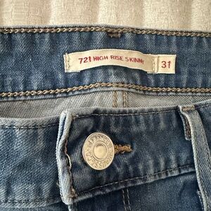 Levi’s 721 High Rise Skinny